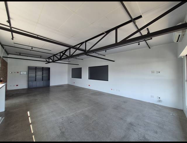 180M² OFFICE TO LET IN KRAMERVILLE
